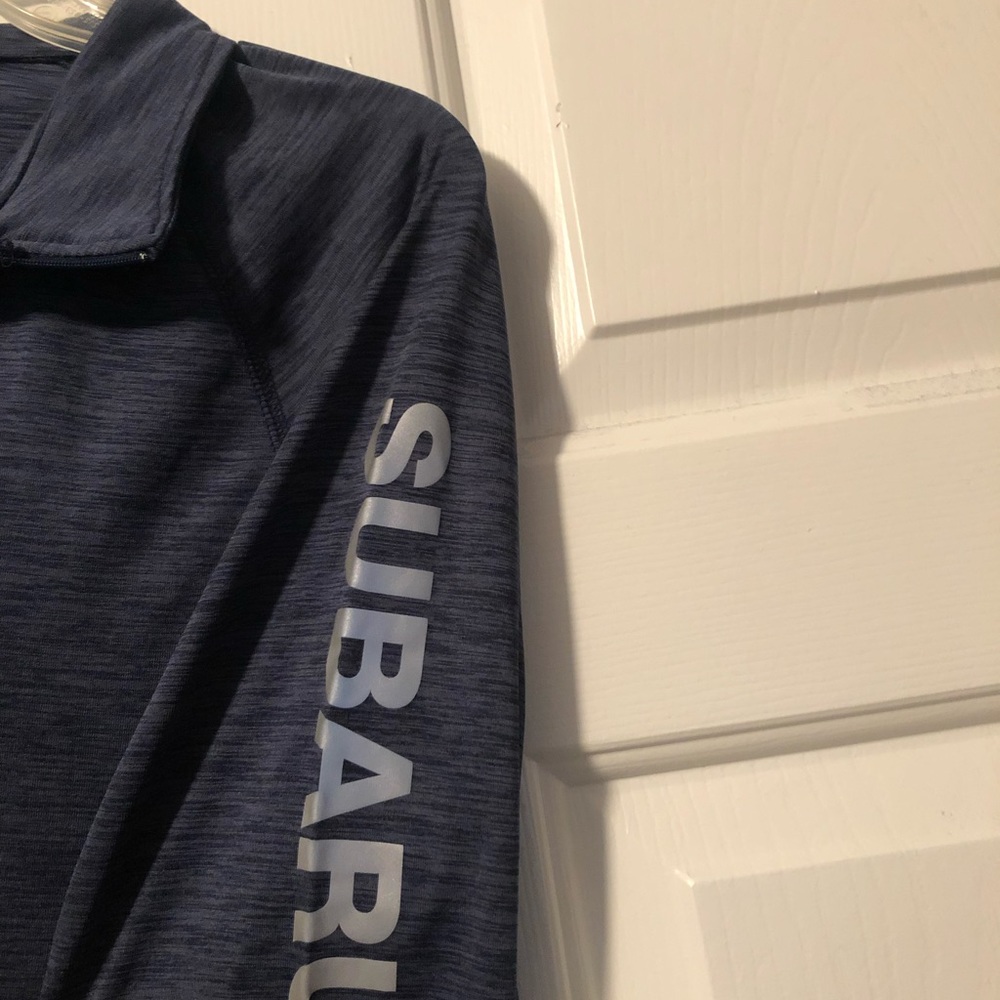 Subaru pullover - Picture 3 of 3